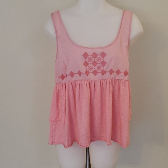 American Eagle LG Crop Top